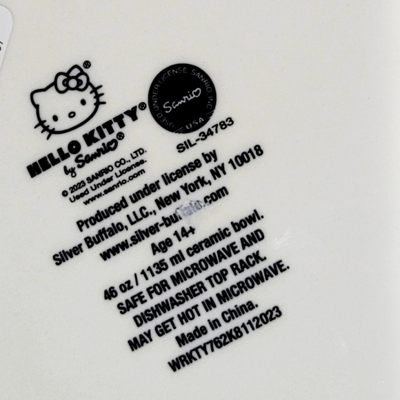 Hello Kitty - Ceramic Dinner Bowls - Set of 2 - Picture 4 of 6